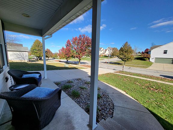 3rd image of 12700 Jefferson Dr