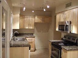 1st image of 713 E Vaughn Dr