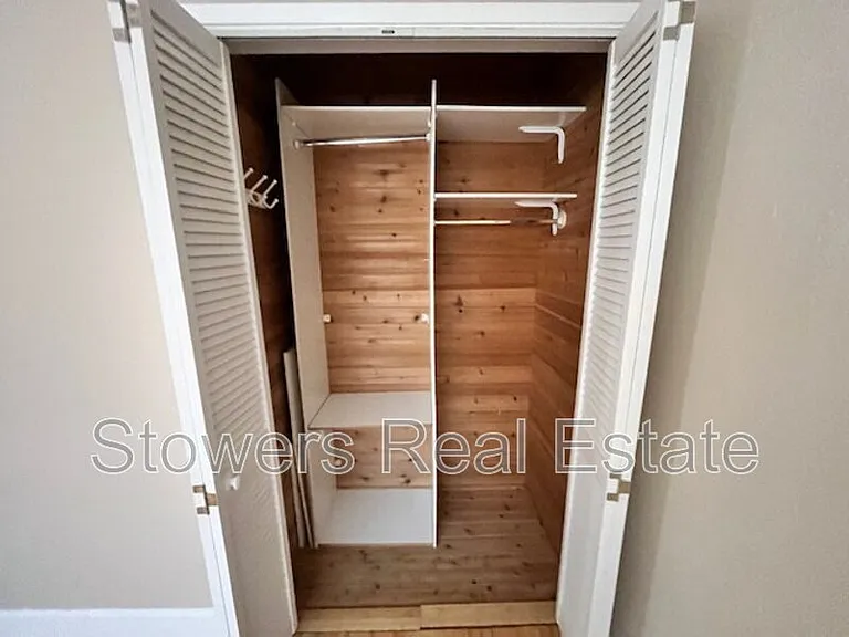 221 Green St — Photo 11