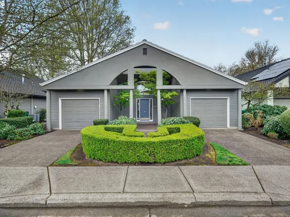 15720 NW Saint Andrews Dr, Portland, OR 97229