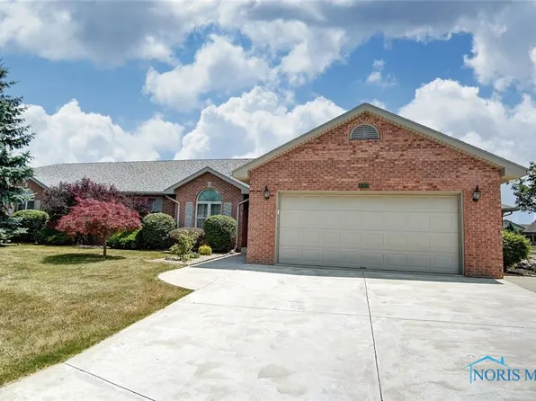 2119 Greystone Ct #U-5, Findlay, OH 45840