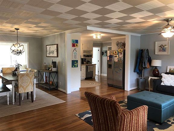 4th image of 717 Nagel Dr