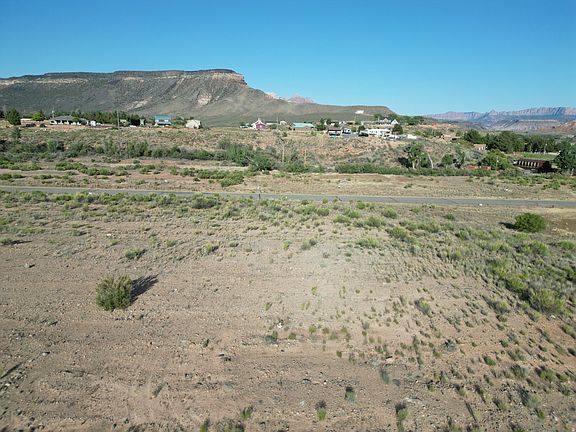 2nd image of 9 Sierra Bella Pkwy