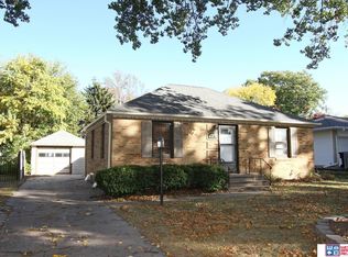 4130 Everett St, Lincoln, NE 68506