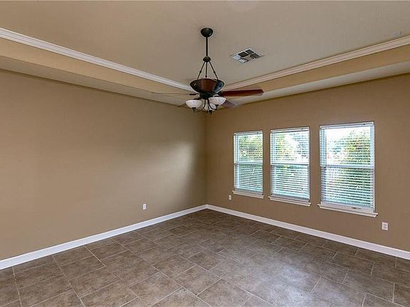 2nd image of 147 Sherman Ave