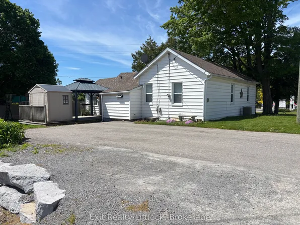 43 Toronto Rd, Pt Hope, ON L1A 3R6
