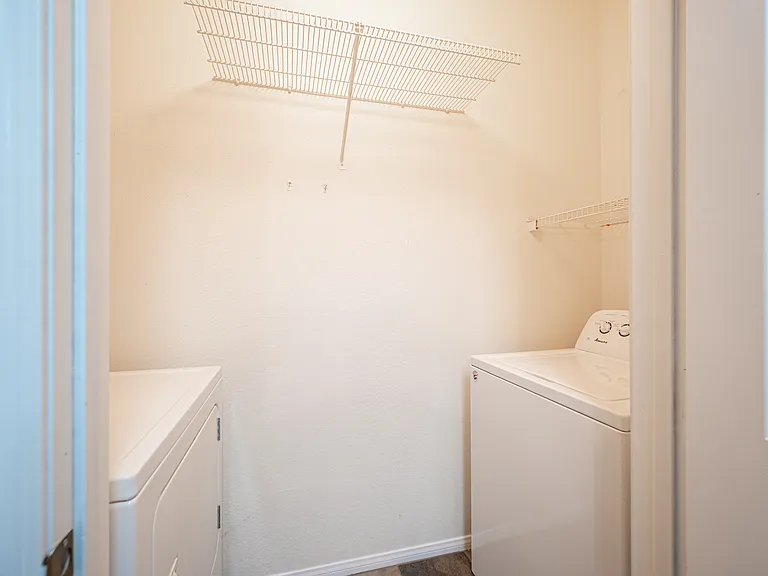 8555 W Russell Rd #2062 — Photo 18