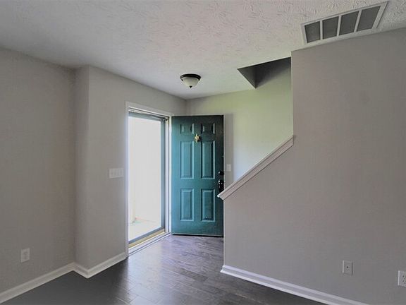 4th image of 861 Sugar Oak Ln