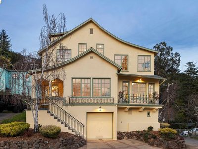 268 Capricorn Ave, Oakland, CA, 94611