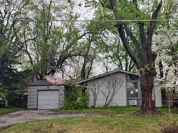 12206 E 47th St S, Independence, MO 64055