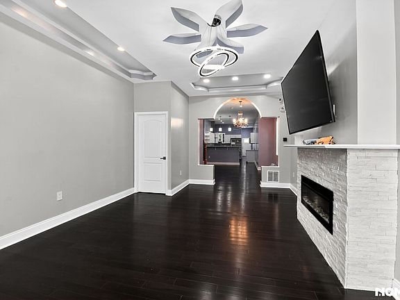 4th image of 118 S Fulton Ave