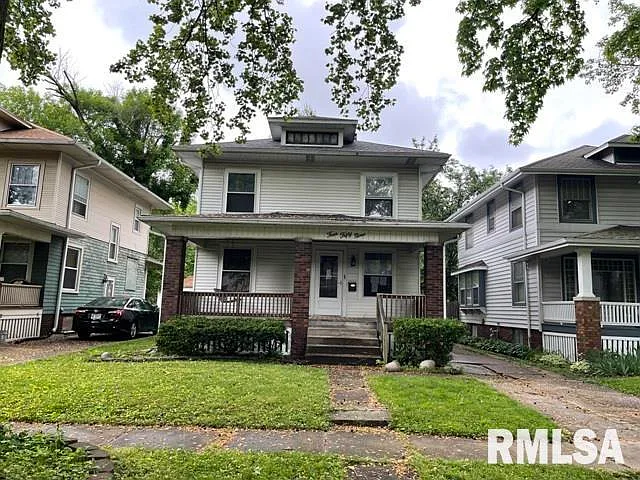 459 W Cook St photo 1