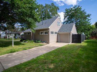 1424 Durand Ct SE, Rochester, MN 55904