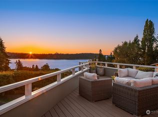 7580 SE 71st St, Mercer Island, WA 98040