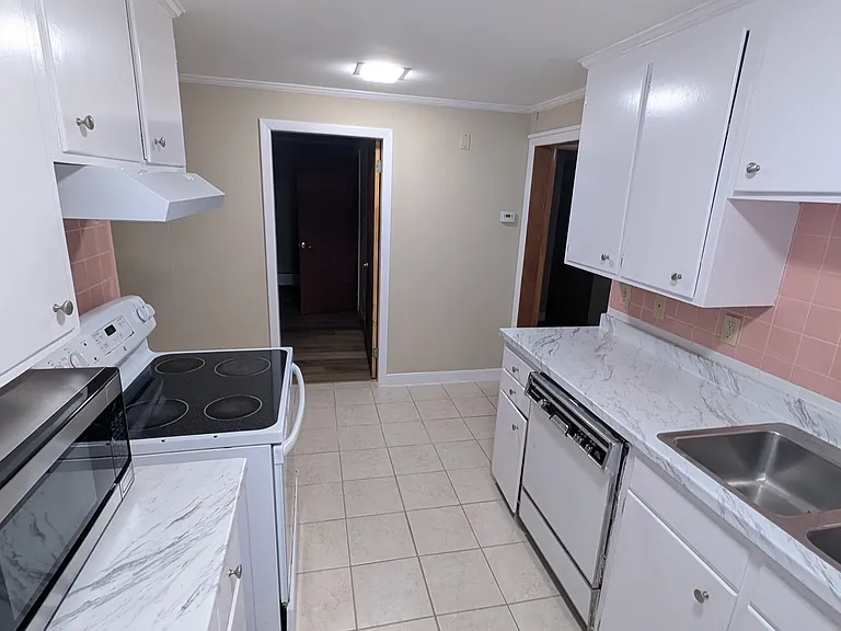 31 Brookshire Rd #2 — Photo 8