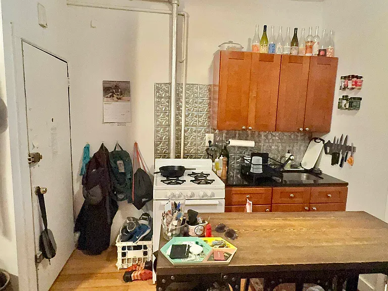 189 Bedford Ave #2 — Photo 7