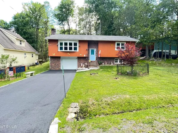 8466 Bumble Bee Way, Tobyhanna, PA 18466
