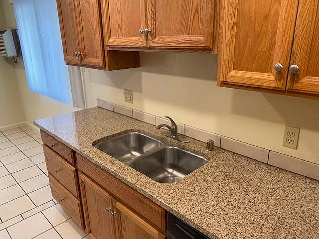 4675 Oregon St — Photo 10