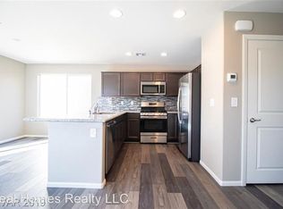 424 Stone Fly Rd, North Las Vegas, NV 89032