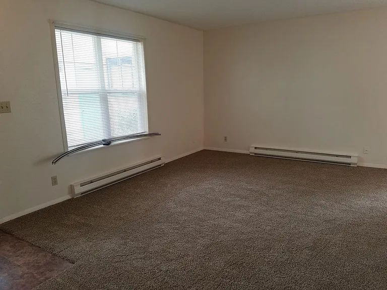927 Cortez Ct — Photo 12