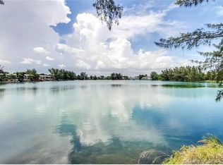 7039 SW 53rd Ln, Miami, FL 33155