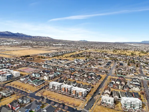 4586 W Vermillion Dr, South Jordan, UT 84009
