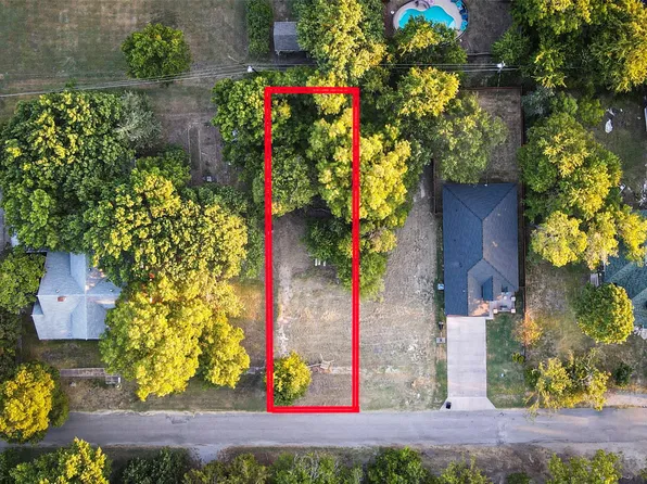 503 W Spruce St, Whitewright, TX 75491