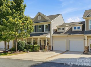 944 Summerlake Dr, Fort Mill, SC 29715