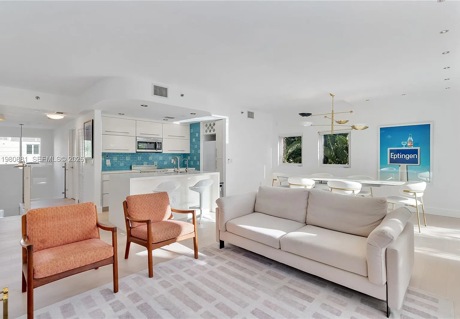 Sundance Condo — Photo 3