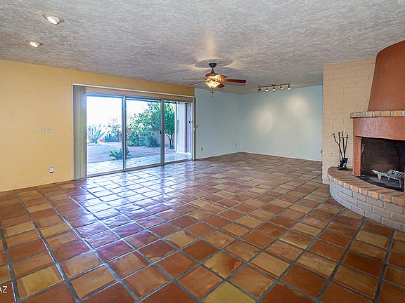 2nd image of 907 S Los Zafiros