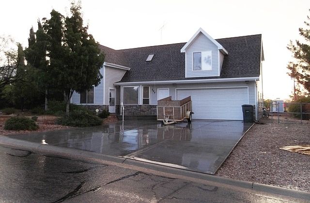 1st image of 228 N Scenic Dr E