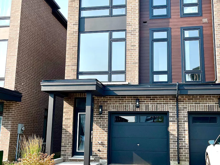 270 Melvin Ave #21 — Photo 3