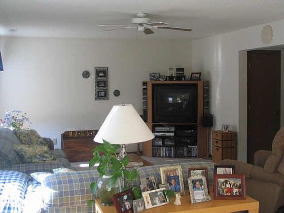 4th image of 6032 N Draycott Dr