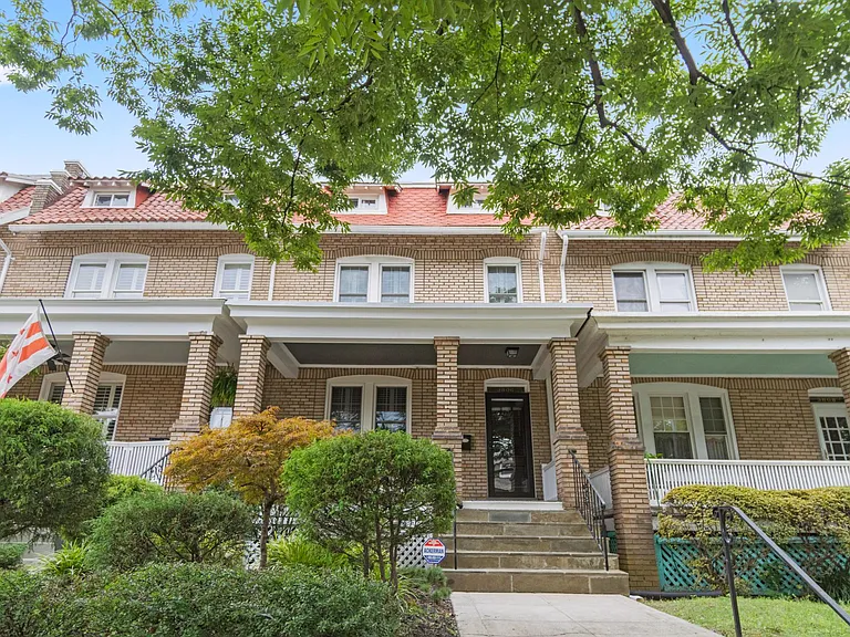 3806 Kansas Ave NW — Photo 1