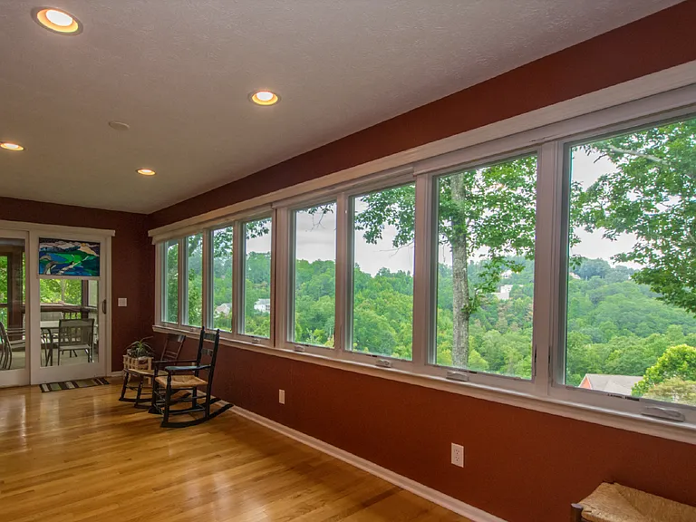 108 Jenny Lind Dr — Photo 23