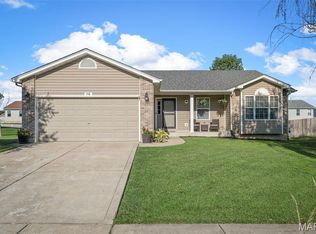 115 Falcons Crest Dr, Wright City, MO 63390