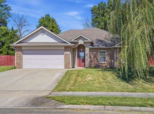 6301 Ruth Ann Ave, Hallsville, MO 65255