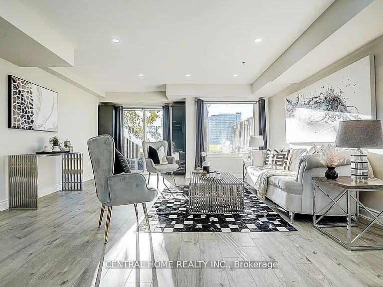 988 Sheppard Ave W #11 — Photo 10
