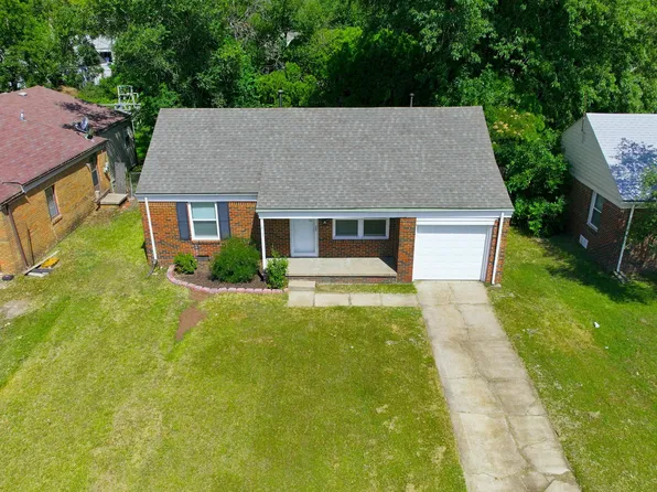 641 S Apache Dr, Wichita, KS 67207