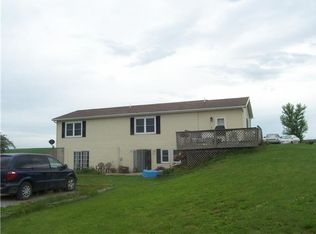 9300 NE Sale Barn Rd, Cameron, MO 64429