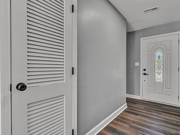2nd image of 3101 Harmony Rd