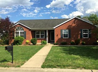 104 Emerald Way W, Granite City, IL 62040