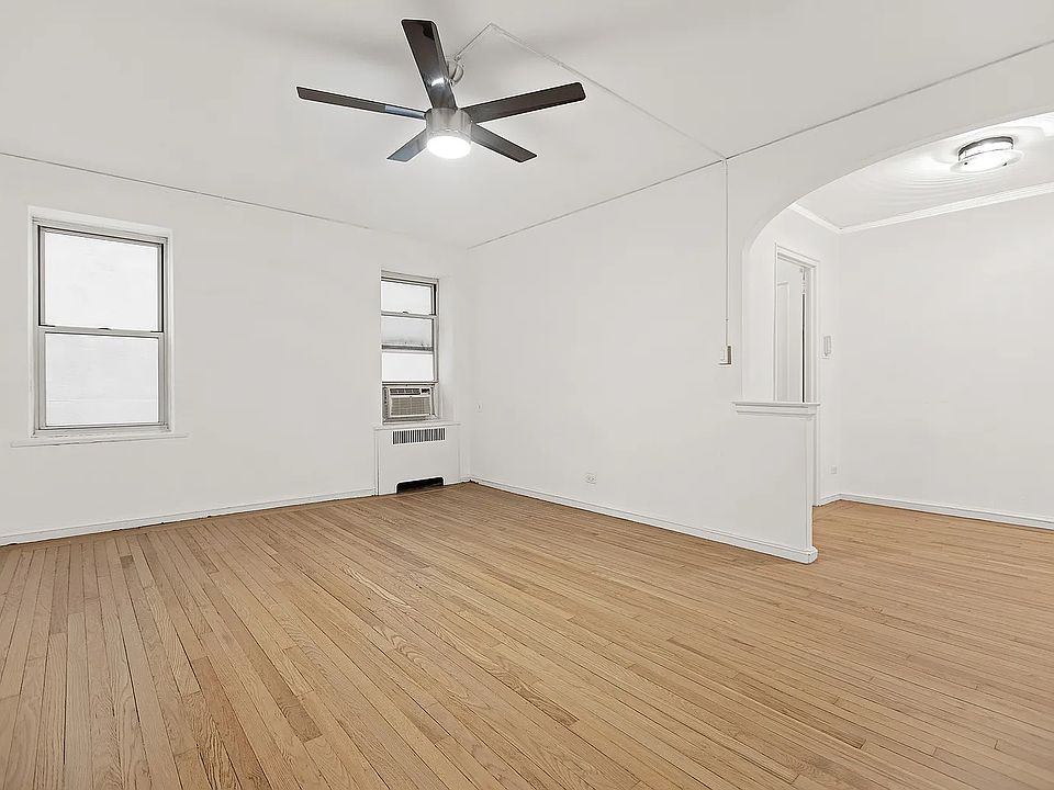 1st image of 75 Bank St #1B