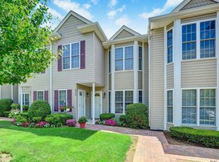 931 Altessa Blvd, Melville, NY 11747