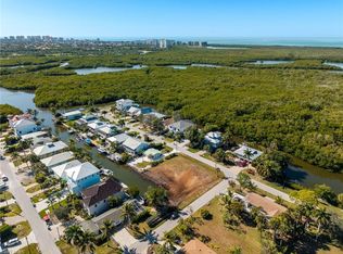 1294 Venetian WAY, NAPLES, FL 34110