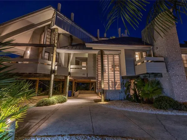 151 Punta Vista Dr, Saint Pete Beach, FL 33706