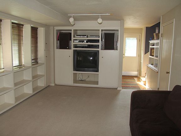 rec room 12.5 x 20.5