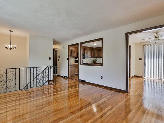 5th image of 291 South St