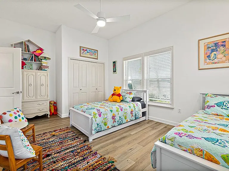 42 Moody Dr — Photo 32