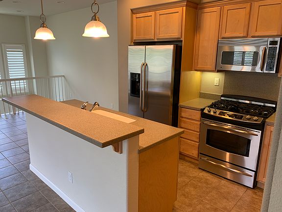 2nd image of 20 S Alonsa Ln